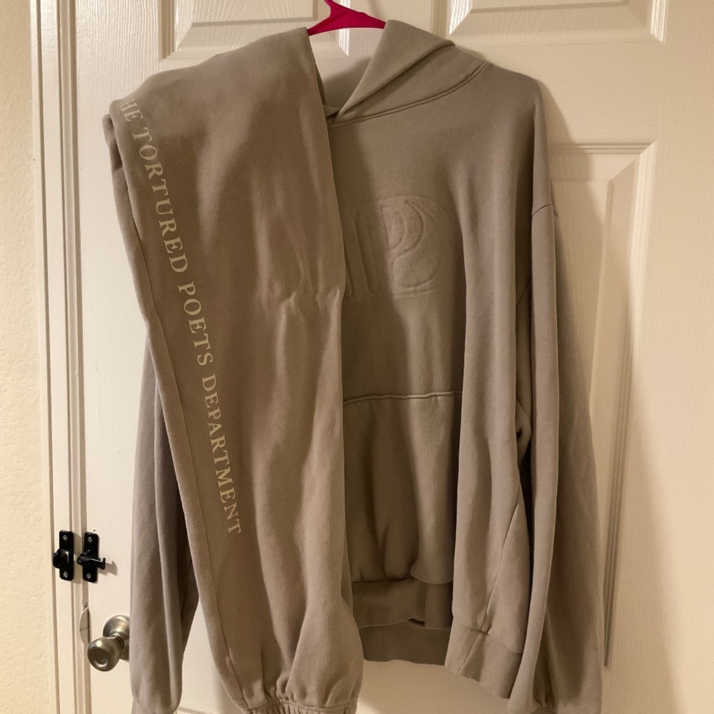 Taylor Swift TTPD jogging set